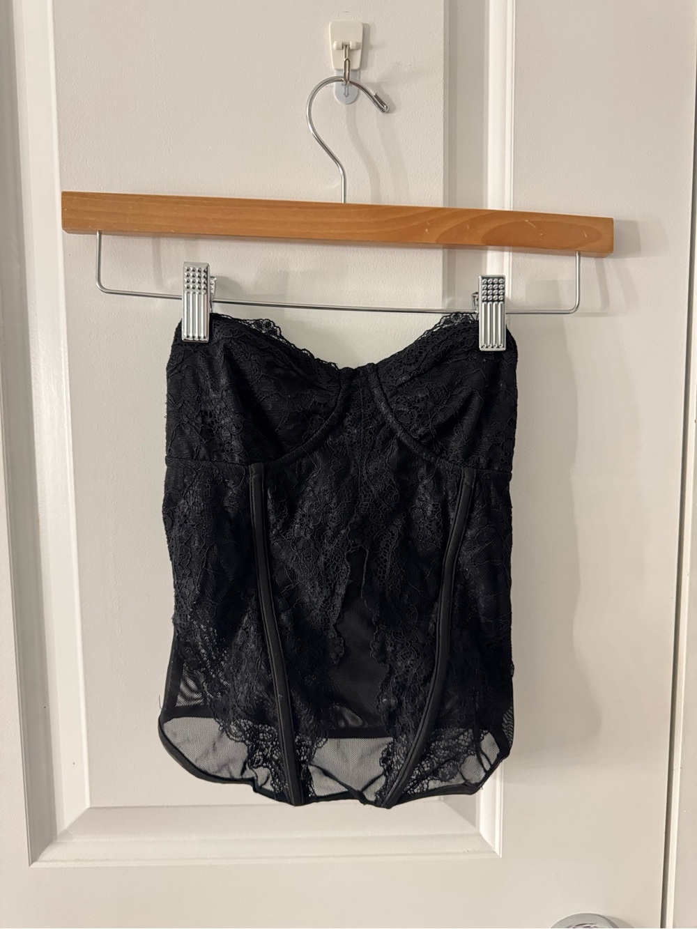 I AM GIA black strapless corset top